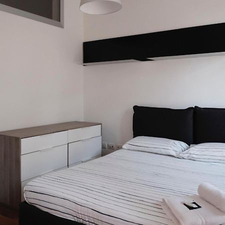 Casa Maria In Centro Storico Hotel Salerno Kültér fotó